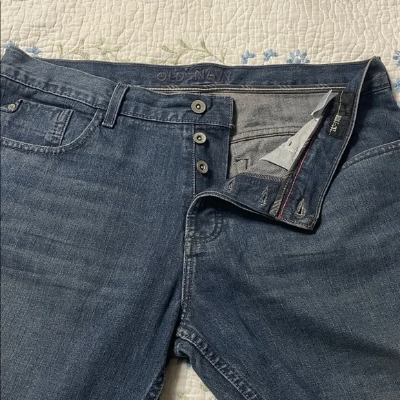 Old Navy Men's Dark Blue Denim Jeans boot cut - Picture 4 of 4